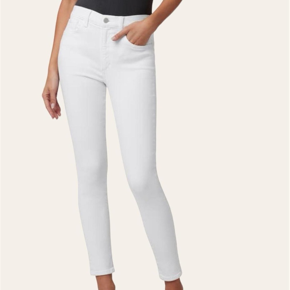 JOE’S BRIGHT WHITE CROPPED JEANS
